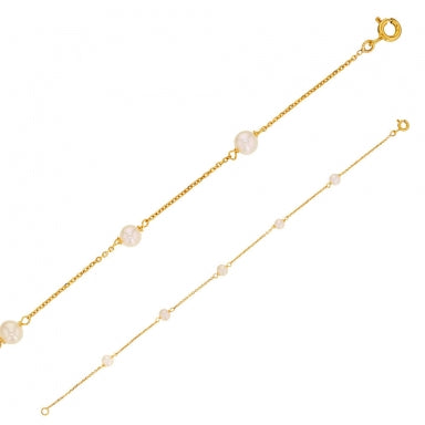 18ct gold trace chain bracelet set with 5 cultured freshwater pearls