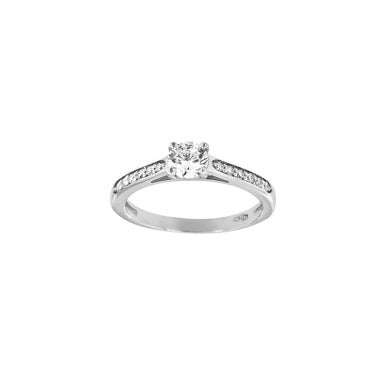 Solitaire 18ct gold and Diamond, centre stone 1 diamond 0,18 ct with halo setting 12 diamonds 0,12 ct HSI quality