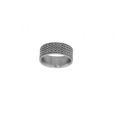 Stainless steel ring with reptile skin pattern