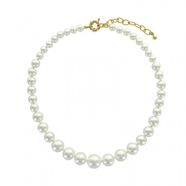 White graduated Majorica pearl necklace with gold-coloured brass clasp and safety chain