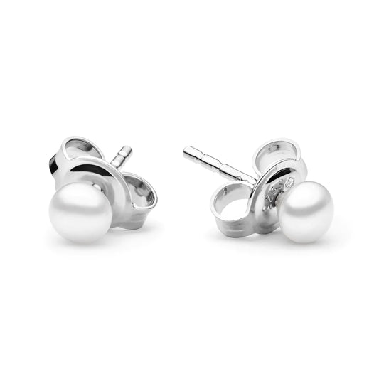 White Pearl Stud Earring