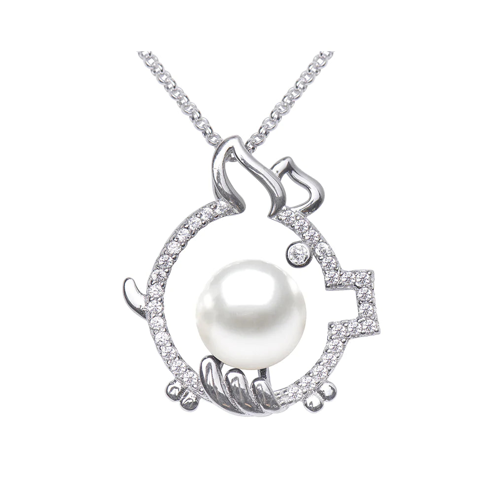 White Pendant Necklace