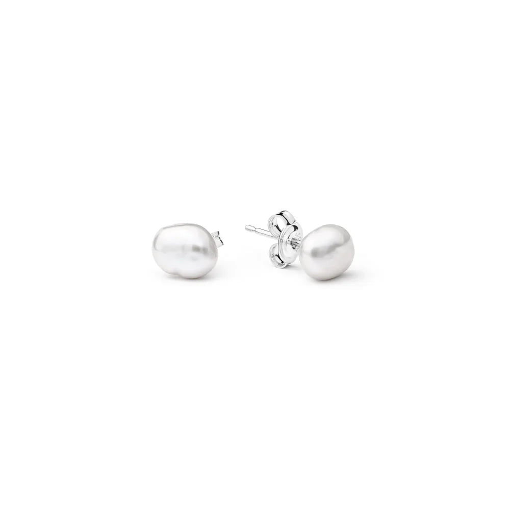 White Pearl Stud Earring